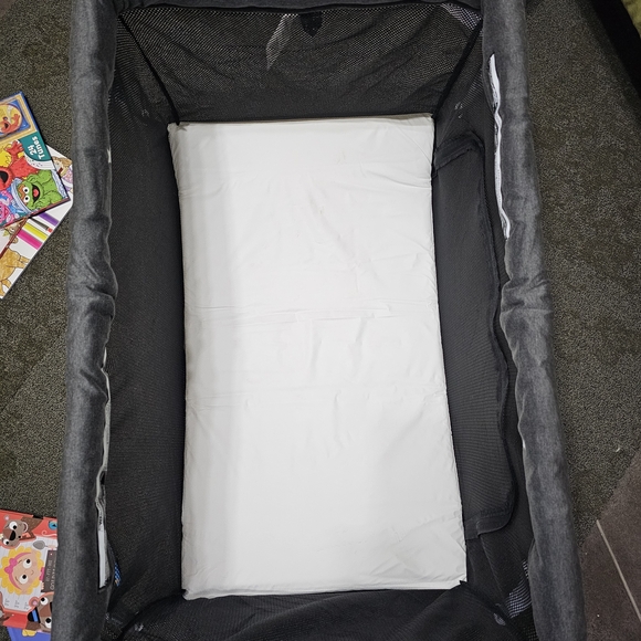 Guava Bassinet Conversion Kit with Travel Bag - Picture 4 of 11